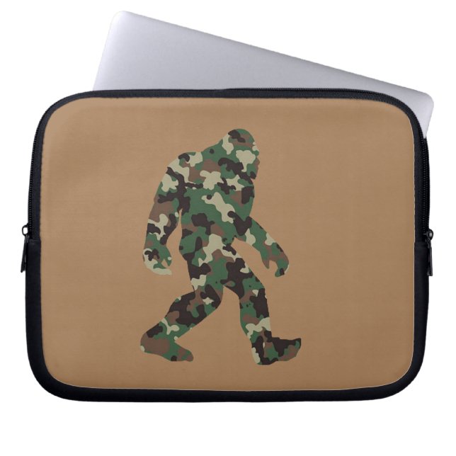 Bigfoot Sasquatch Camo Laptop Fodral (Framsidan)
