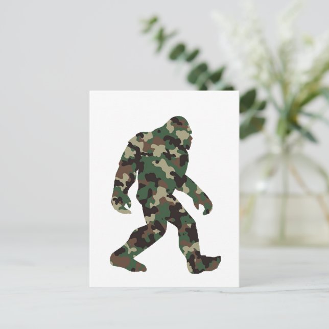 Bigfoot Sasquatch Camo Vykort (Stående Fram)