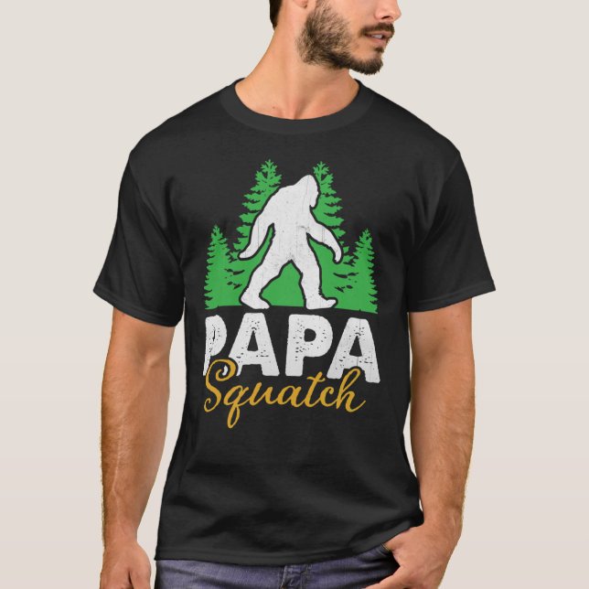 Bigfoot Sasquatch Gift Classic T-Shirt (Framsida)