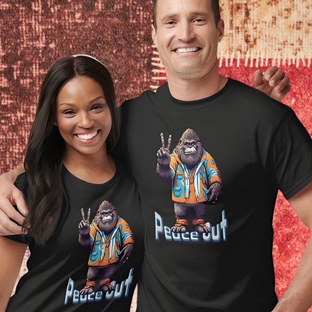 Bigfoot Sasquatch Peace Out Sign T Shirt (Skapare uppladdad)