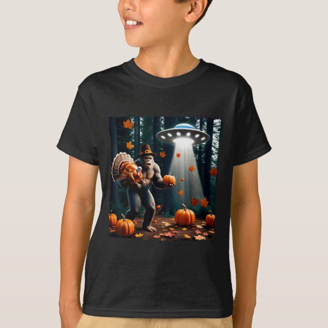 Bigfoot Sasquatch Turkey Ufos Funny Thanksgiving D T Shirt (Framsida)