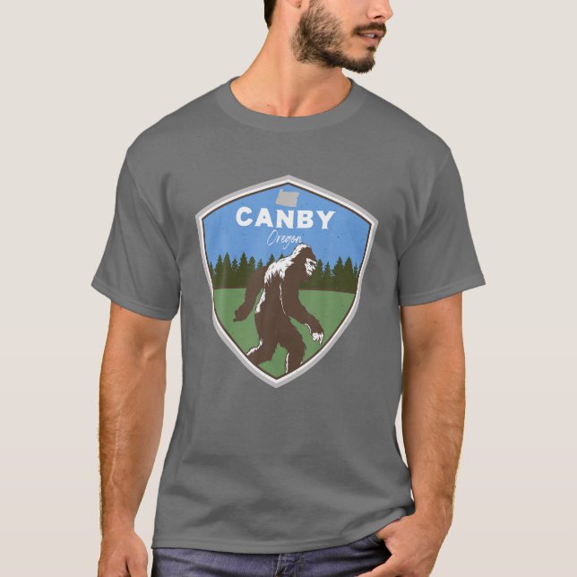 Bigfoot Sighting in Canby Oregon Yeti Funny T Shirt (Framsida)