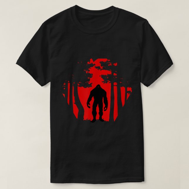 Bigfoot Siluett i Röd Skog T Shirt (Design framsida)