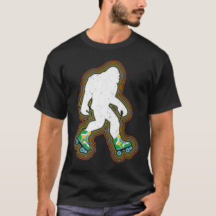 Bigfoot Skates Sasquatch Gift Clothes Vintage Roll T Shirt