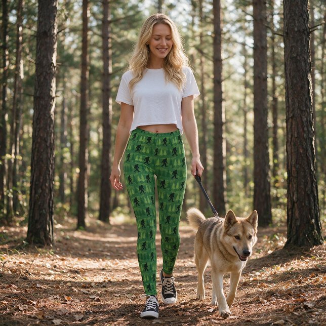 Bigfoot Skog Tall Mönster  Leggings (Skapare uppladdad)