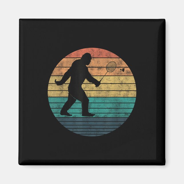 Bigfoot spelar Badminton Shuttle Funny Badminton Magnet (Framsidan)