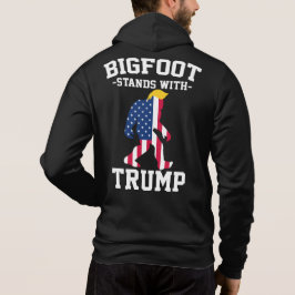 Bigfoot Stands med trumfkort 2024 T Shirt