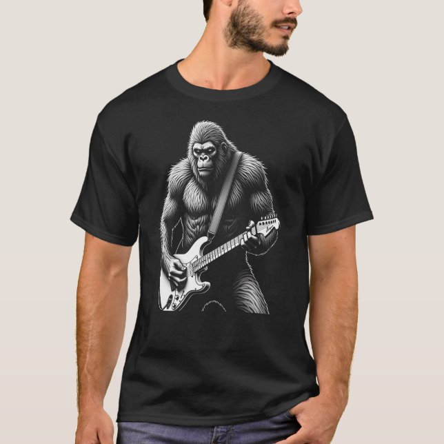 Bigfoot Sten Guitar Funny Manar Graphic T-Shirt (Framsida)
