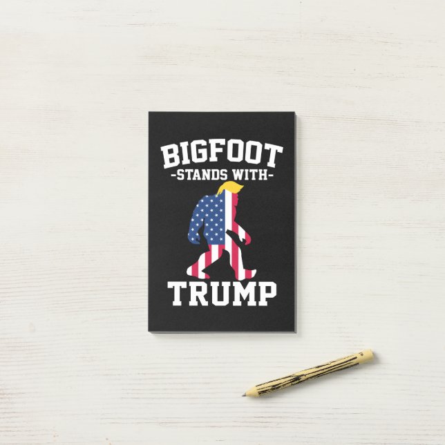 Bigfoot Stöder Trump 2024 Valet Post-it Block (På skrivbordet)