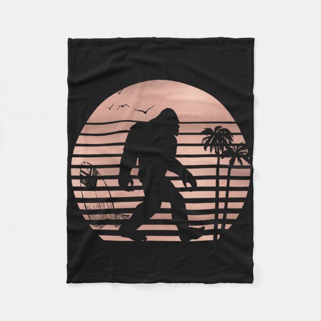 Bigfoot Surfing Tröja Rolig Sommarplagg Tee Ros Fleecefilt (Framsidan)