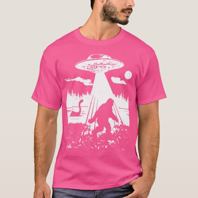 Bigfoot Ufo Abduction Funny Sasquatch Utomjordinga T Shirt (Framsida)