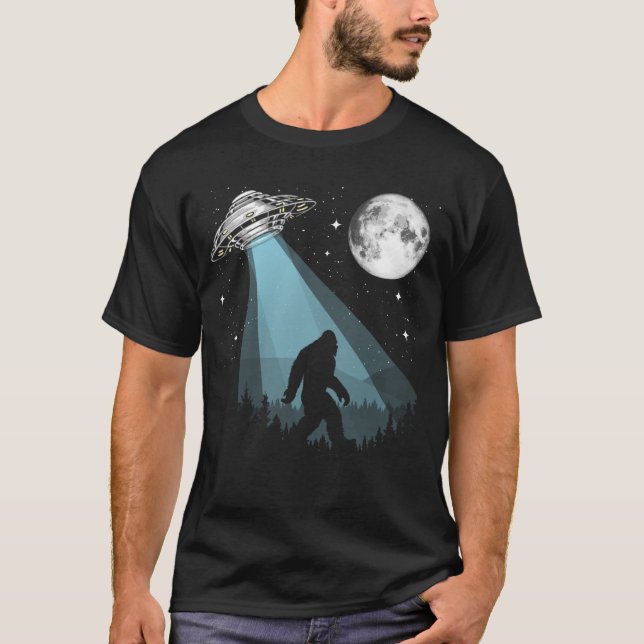 Bigfoot UFO Conspiracy Måne Stars Nattnatatur T Shirt (Framsida)
