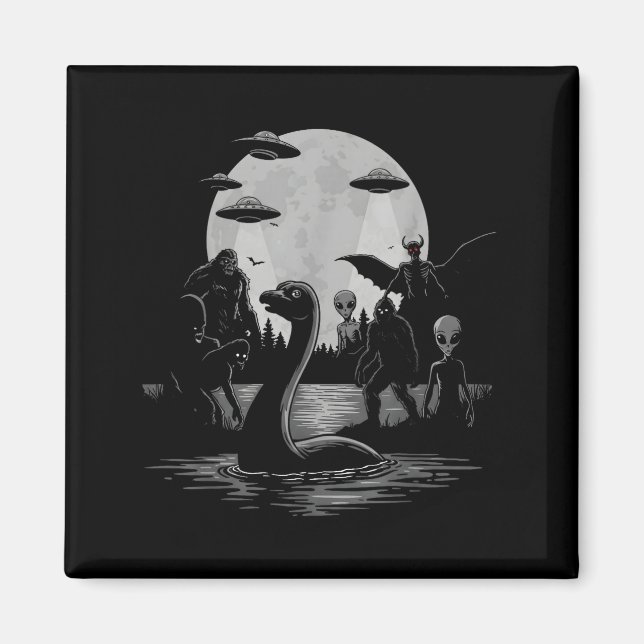 Bigfoot Ufo Loch Ness Monster Mothman And Aliens!  Magnet (Framsidan)