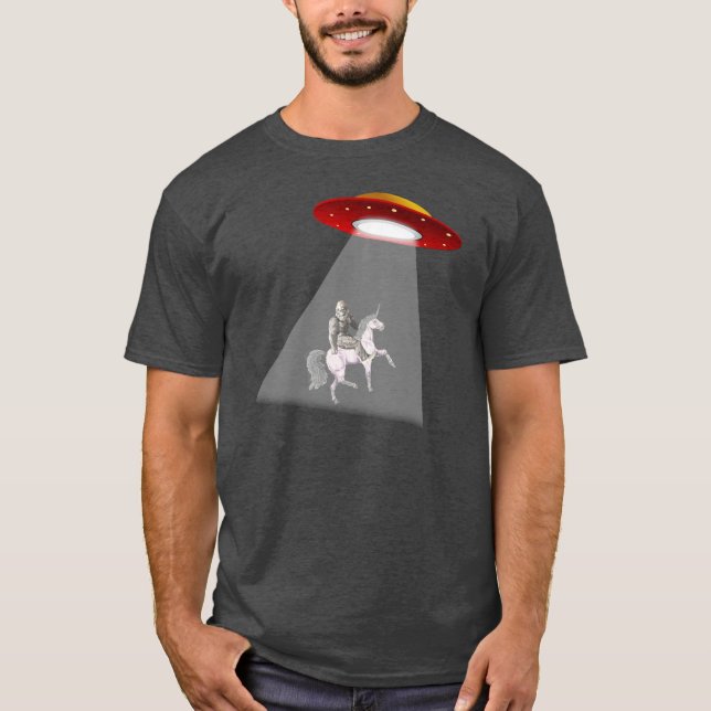 Bigfoot Unicorn UFO Abduction T-shirt (Framsida)