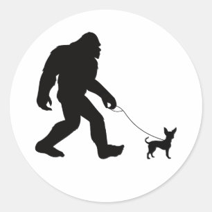 Bigfoot Walking Chihuahua Runt Klistermärke
