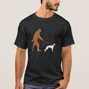 Bigfoot Walking Greyhound Hund Sasquatch T Shirt