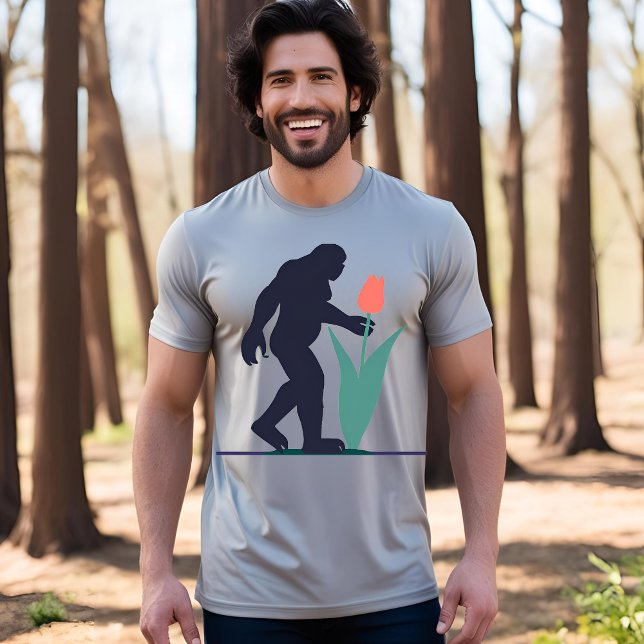 Bigfoot's Bloom: Fantasy T Shirt (Skapare uppladdad)