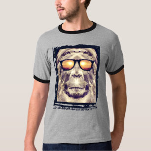 Bigfot i skuggor t shirt