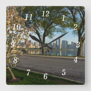 Bike Ride Down Solidarity Wall Clock Fyrkantig Klocka