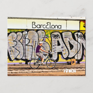Bike riding on Barcelona, Spain Vykort