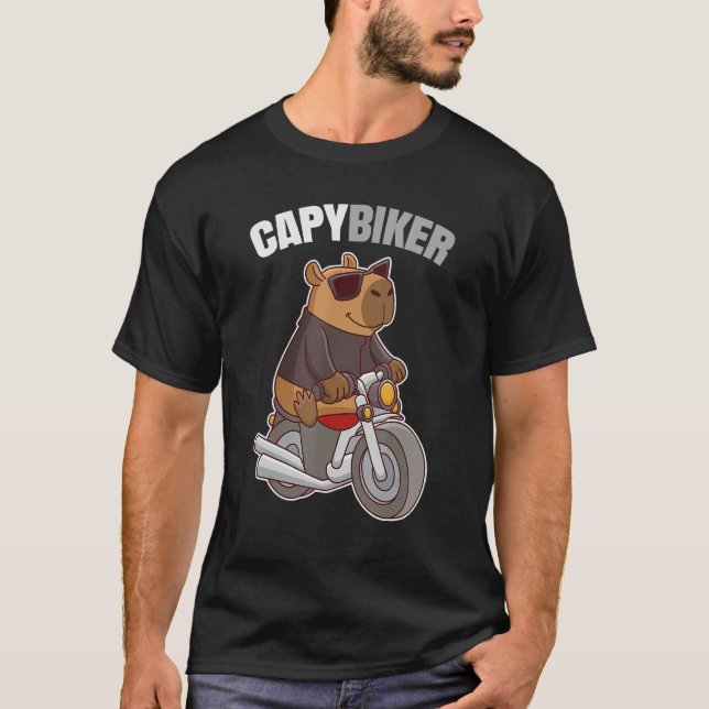 Biker Capybara - Funny Capybiker T Shirt (Framsida)