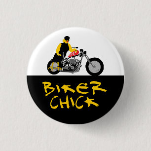 BIKER CHICK Sitta om hennes motorcykel Knapp