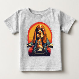 biker för coolans bundna tillgång i solnedgången t shirt