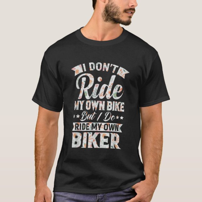 Biker Maka Funny Quote Bike Riding Girlkompis Hum T Shirt (Framsida)