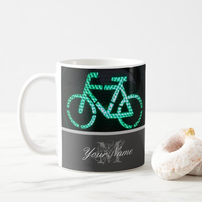 Biker Monogram med grönt cykeltrafik ljus! Kaffemugg (Med munk)