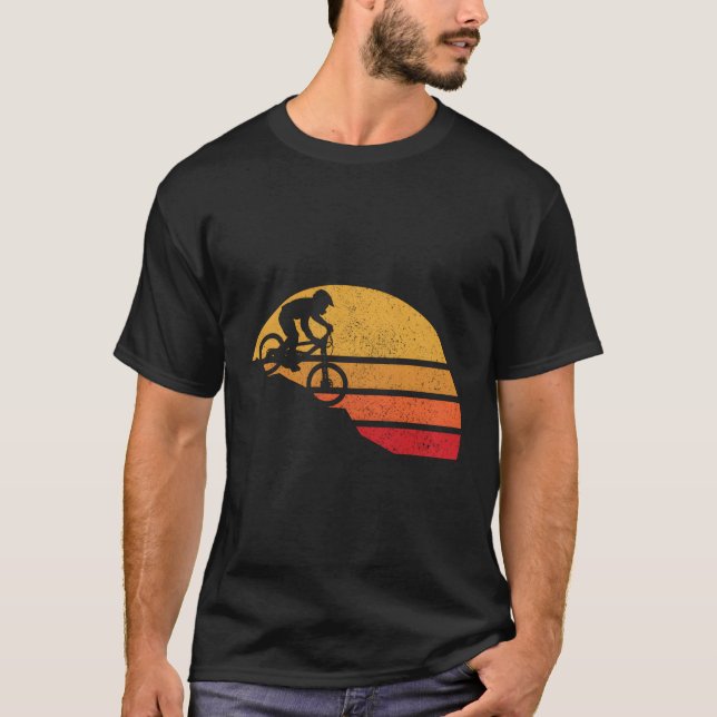 Bikerna Bike Mtb Downhill Biking Cycling T Shirt (Framsida)