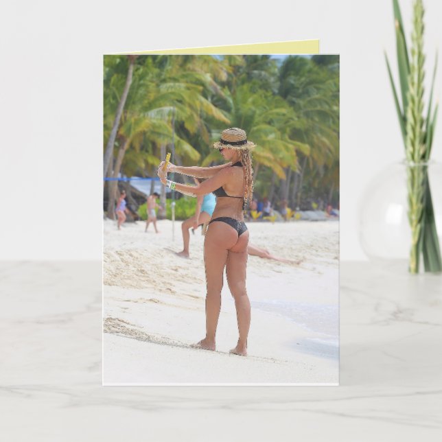 BIKINI BIG GRUND GIRL FUNNY FÖDELSEDAGSKORT KORT (Framsida)