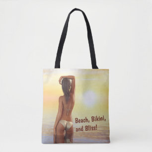 Bikini Girl Posin in Sea vid Sunset Tygkasse