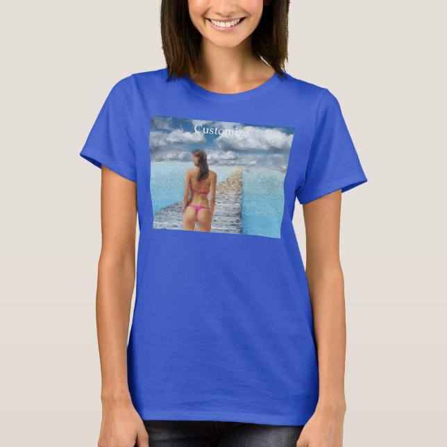 Bikini Girl Thunder_Cove T Shirt (Framsida)