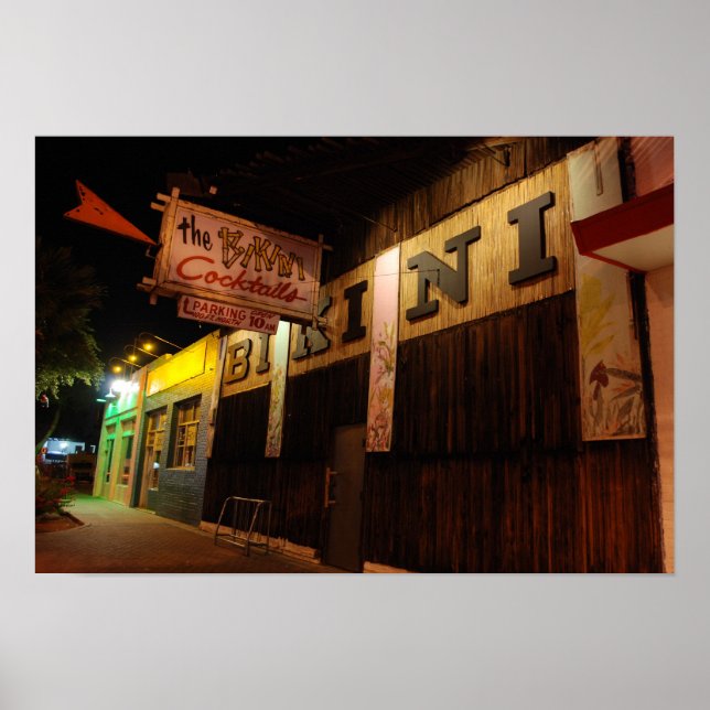 Bikini Lounge Poster (Framsidan)