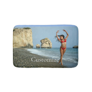 Bikini Model Dancing Thunder_Cove Badrumsmatta
