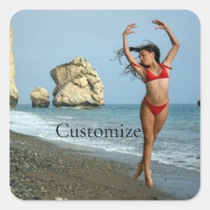 Bikini Model Dancing Thunder_Cove Fyrkantigt Klistermärke