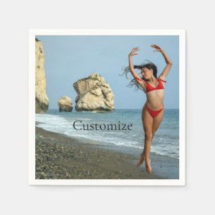 Bikini Model Dancing Thunder_Cove Pappersservett