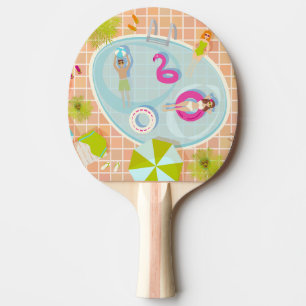 Bikiniflickor och killar som spelar simhallspel pingisracket