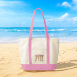 Bikinis och Martinis Chic Mode Anpassningsbar Tygkasse<br><div class="desc">En vibrerande ton med en vismisk illustration av snyggt dam i chic bikinis, där två på ett skonsamt sätt håller ett martinistiskt glas med oliver. Scenen fångar en levande strandvibe, perfekt i soliga dagar vid havet eller vid poolsidan. Du kan lägga till ett namn om du vill anpassa texten. Den...</div>