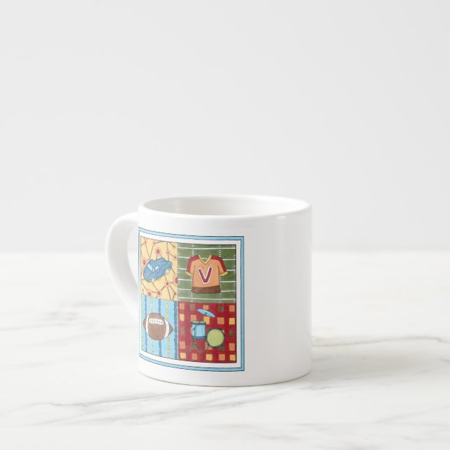 Bil, tröja, fotboll och trumset espressomugg (Framsida vänster)