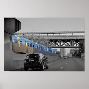 Bilar och Tåg vid motorvägen Poster