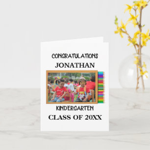 Bild av anpassningsbar kindergarten student chalkb kort