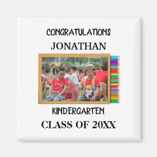 Bild av anpassningsbar kindergarten student chalkb magnet