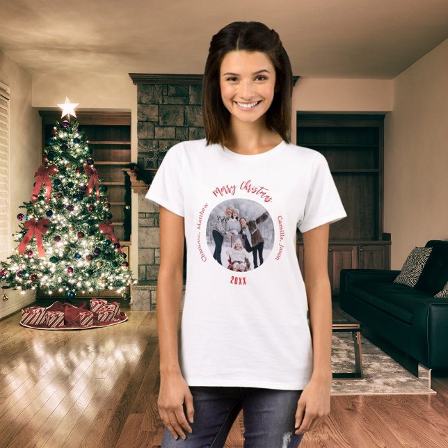 Bild av den vita julfamiljen namn mor t shirt (Skapare uppladdad)