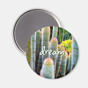 Bild av "Dream"-orange-tippad fuzzy grönt-cactus Magnet