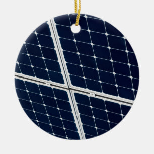 Bild av en solenergipanel roligt julgransprydnad keramik
