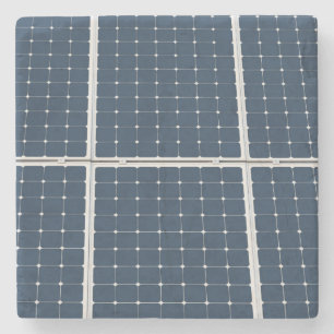 Bild av en solenergipanel roligt stenunderlägg