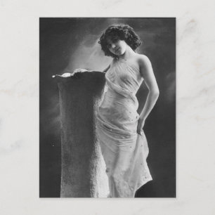 Bild av vintage risque Victorian Girl Vykort