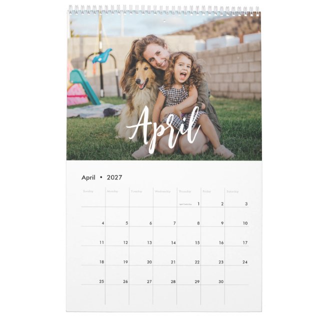 Bild för rustik skriptfamilj kalender (Apr 2027)