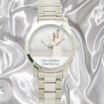 Bild på 25-årsdagen för silver-paret armbandsur<br><div class="desc">Mall för ditt eget foto. Ett foto från bröllop eller ett foto av make och fru. En vit svart ram-text. Vita nummer från 9 till 3. Med texten: 25:e Bröllop-årsdagen.</div>
